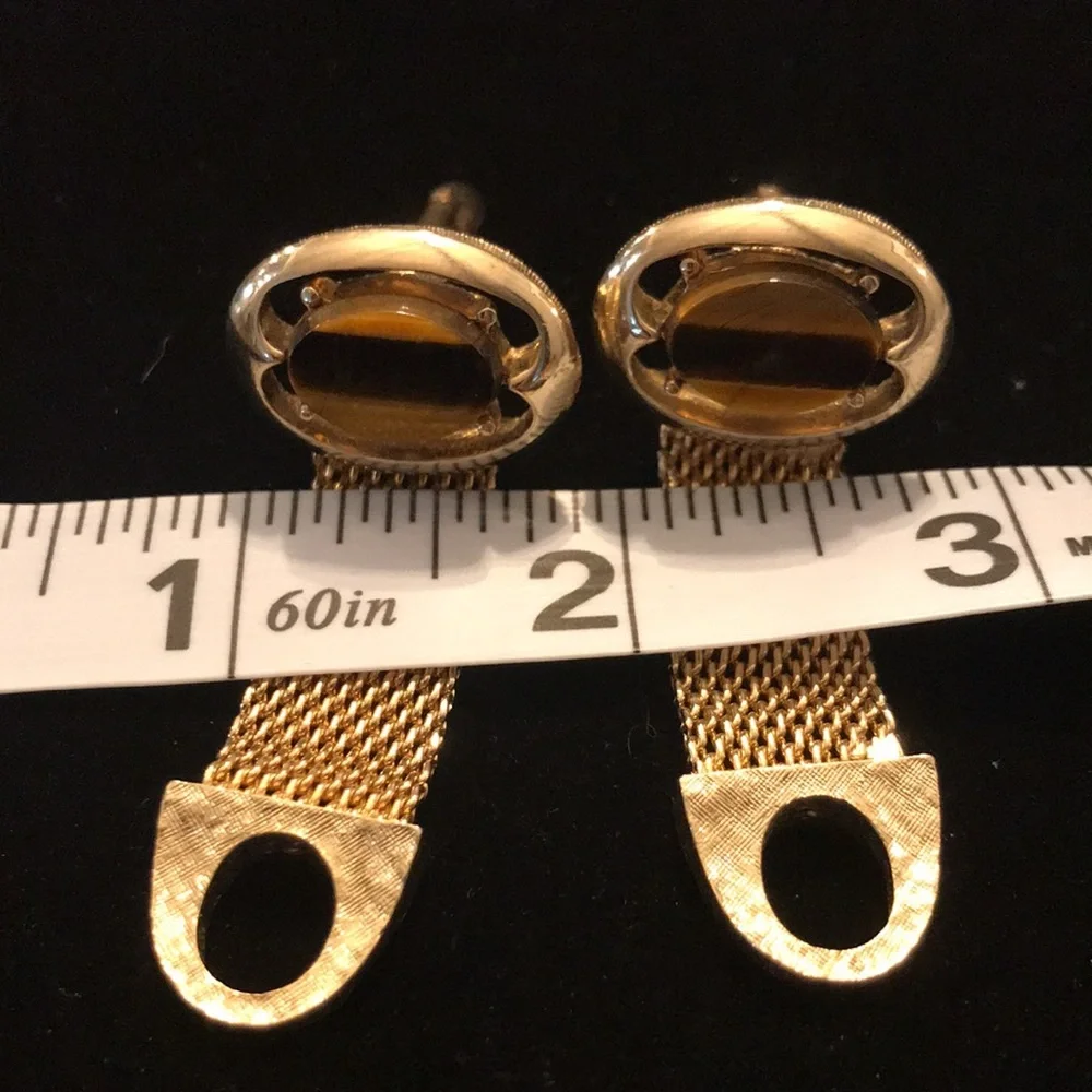 3/$15 ⭐️ Vtg cuff links wrap style gold tone brown agate stone cufflinks (B)
